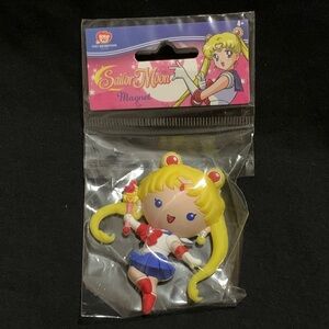 NWT Sailor Moon Magnet Toei Animation Japan